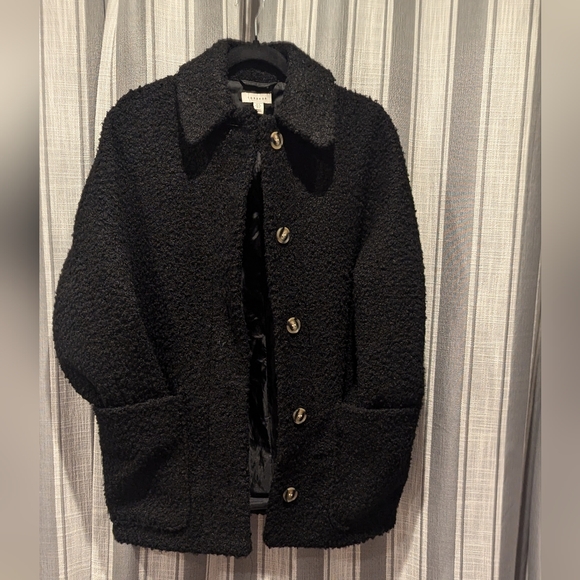 Coat - Picture 2 of 4